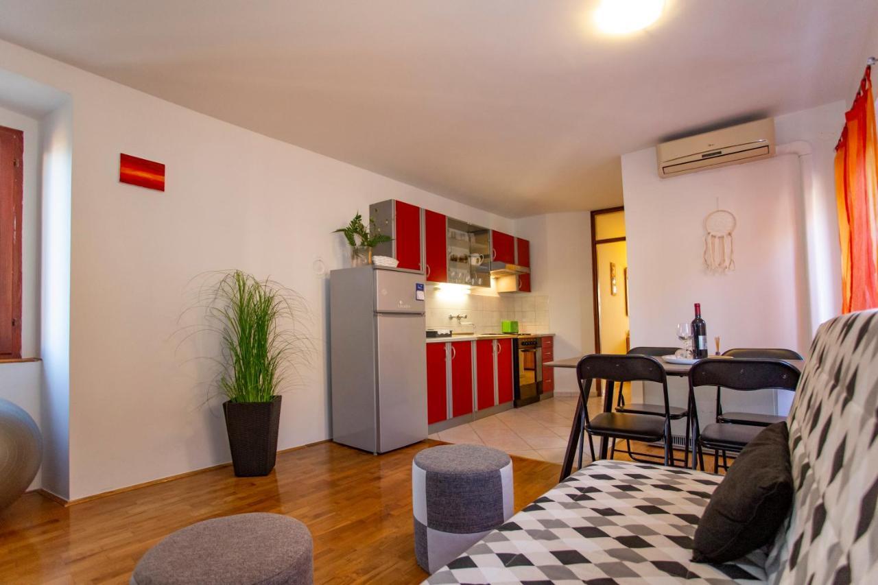 Apartment Kika Pula Exterior foto