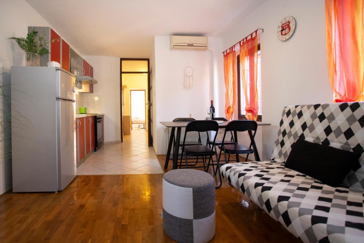 Apartment Kika Pula Exterior foto